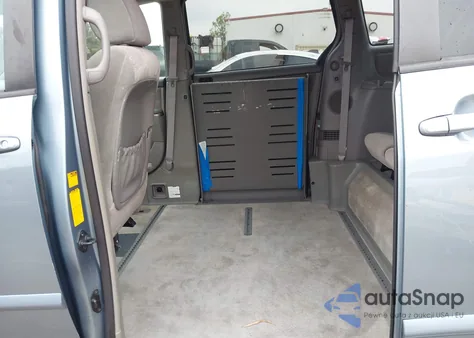 2008 Toyota Sienna Le from USA, damaged, VIN 5TDZK23C48S114255